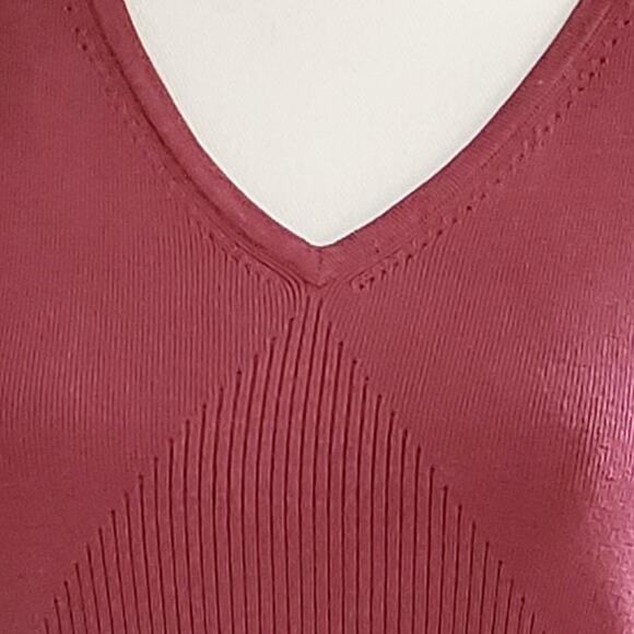 Geoffrey Beane Sport Sleeveless Silk Blend Purple Top M - Picture 3 of 5